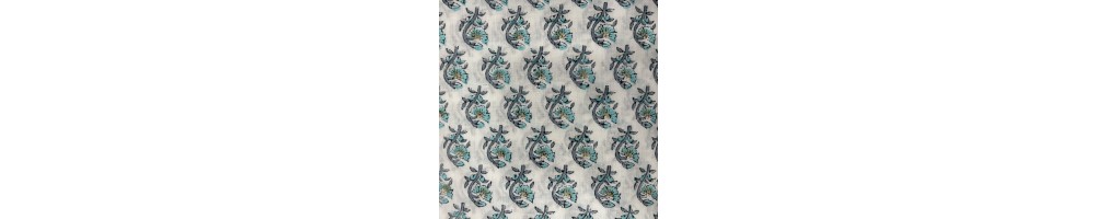 NOA · Blue Floral on White | Beekids