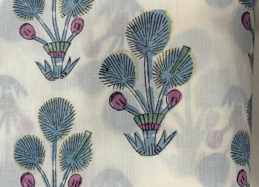 Estampado XIA - Ramilletes azul grisáceo